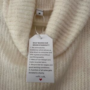 4/$20🙈NWT Very Soft & Cozy Cream Women's Sweater Dress or Tunic.